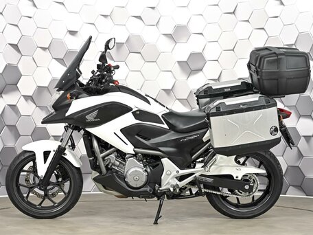 2012 Honda NC 700X, белый, 597000 рублей, вид 4
