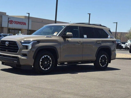 Toyota Sequoia III