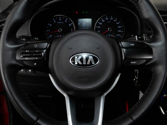 2019 Kia Rio IV, красный, 1678000 рублей - вид 8