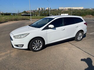 2016 Ford Focus III Рестайлинг, белый, 699000 рублей, вид 1