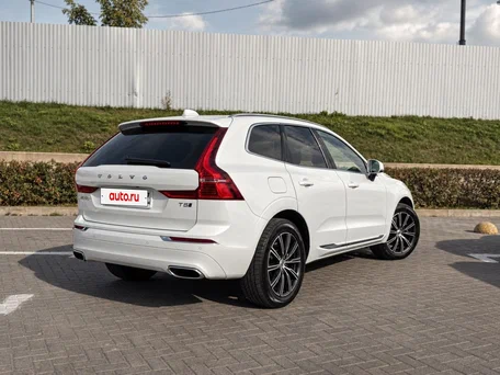 2021 Volvo XC60 II, белый, 4249000 рублей, вид 3