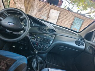 2005 Ford Focus I Рестайлинг, белый, 400000 рублей, вид 1