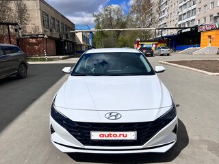 2021 Hyundai Elantra VII (CN7), белый, 1650000 рублей, вид 2