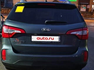 2012 Kia Sorento II Рестайлинг, зелёный, 1399000 рублей, вид 3