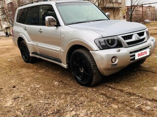 2004 Mitsubishi Pajero III Рестайлинг, серый, 950000 рублей, вид 4