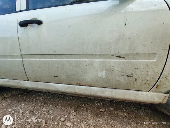 2011 Lada (ВАЗ) Kalina I, белый, 160000 рублей - вид 11