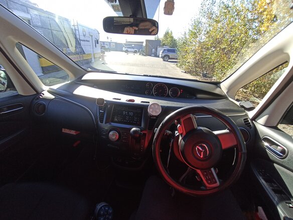 2017 Mazda Biante SkyActiv, чёрный, 1700000 рублей - вид 4