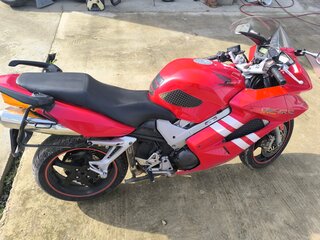 2004 Honda VFR 800, красный, 439000 рублей, вид 5