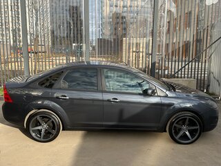 2011 Ford Focus II Рестайлинг, серый, 650000 рублей, вид 4