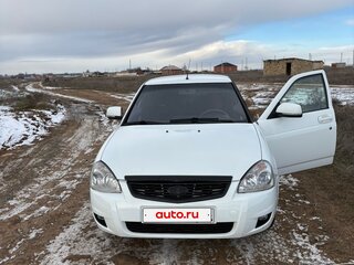 2015 Lada (ВАЗ) Priora I Рестайлинг, белый, 510000 рублей, вид 2