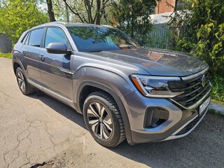2025 Volkswagen Atlas Cross Sport I Рестайлинг, серый, 4350000 рублей, вид 3
