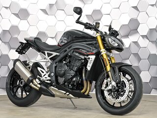 2022 Triumph Speed Triple, чёрный, 1379000 рублей, вид 1