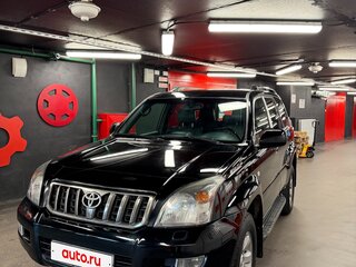 2007 Toyota Land Cruiser Prado 5-speed 120 Series Рестайлинг, чёрный, 2050000 рублей, вид 1