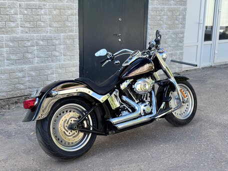 2008 Harley-Davidson Fat Boy, чёрный, 850000 рублей, вид 4