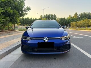 2022 Volkswagen Golf VIII, синий, 2020000 рублей, вид 2
