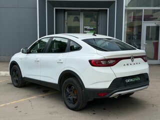 2021 Renault Arkana I, белый, 915000 рублей, вид 4