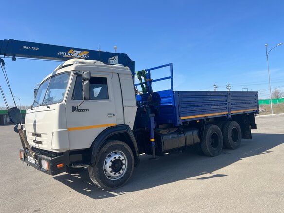 2001 КамАЗ 53215, белый, 2800000 рублей - вид 1