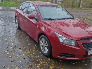2010 Chevrolet Cruze I, красный, 470000 рублей, вид 1