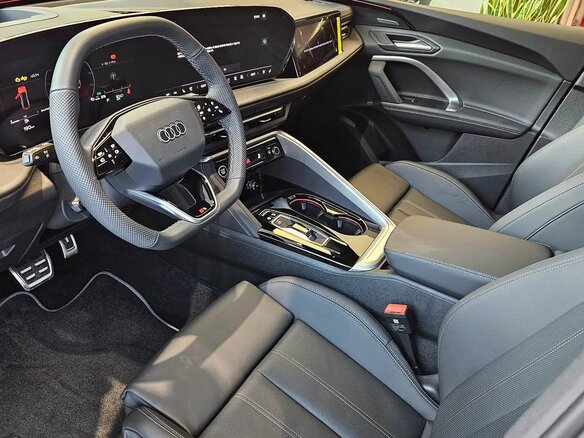 2026 Audi Q5 40 TDI III (GU), серый, 9500000 рублей - вид 5