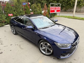 2020 Audi A7 55 TFSI II (4K), синий, 5660000 рублей, вид 2