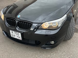 2008 BMW 5 серии 525i V (E60/E61) Рестайлинг, чёрный, 1600000 рублей, вид 2