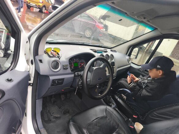 2011 Ford Transit Connect, белый, 750000 рублей - вид 3