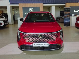 2026 Changan UNI-S I Рестайлинг, красный, 3249900 рублей, вид 2