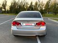 2006 Honda Civic VIII, серебристый - вид 3