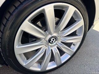 2012 Bentley Continental GT II, серебристый, 5500000 рублей, вид 5