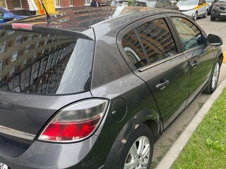 2010 Opel Astra H Рестайлинг, серый, 430000 рублей, вид 5