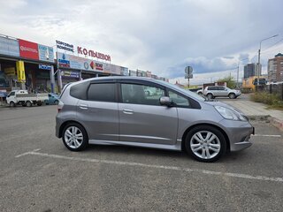 2009 Honda Fit II, серый, 900000 рублей, вид 2