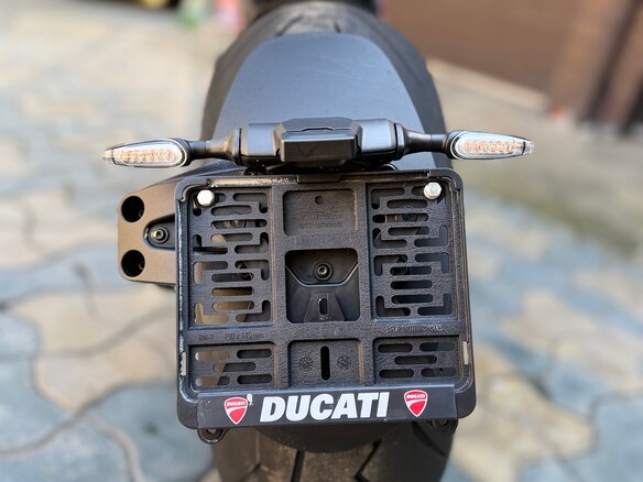 2024 Ducati Diavel V4, красный, 3100000 рублей - вид 26