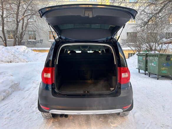 2011 Skoda Yeti I, синий, 950000 рублей - вид 20