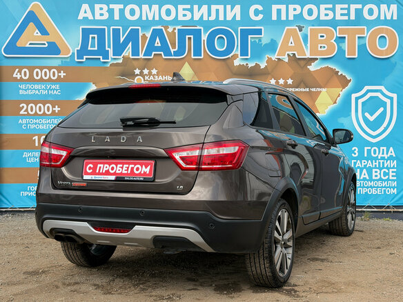 2018 Lada (ВАЗ) Vesta SW Cross I, коричневый, 870000 рублей - вид 5