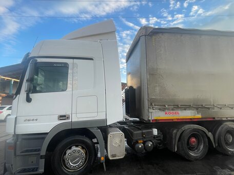 2012 Mercedes-Benz Actros, белый, 4900000 рублей, вид 5