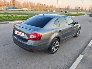 2019 Skoda Octavia III (A7) Рестайлинг, серый, 1900000 рублей, вид 4