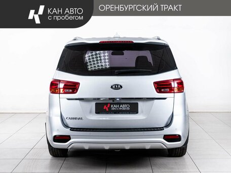 2020 Kia Carnival III, серебристый, 2790000 рублей, вид 4