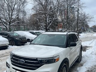 2021 Ford Explorer VI, белый, 3950000 рублей, вид 2