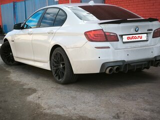 2011 BMW 5 серии 528i VI (F10/F11/F07), белый, 2050000 рублей, вид 4