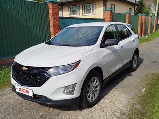 2020 Chevrolet Equinox III Рестайлинг, белый, 1500000 рублей, вид 1