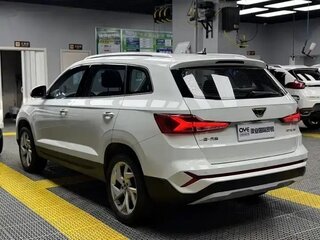 2023 Jetta VS7 I Рестайлинг 1, белый, 1690213 рублей, вид 5
