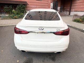2019 Infiniti Q50 I Рестайлинг, белый, 1900000 рублей, вид 4
