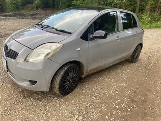 2005 Toyota Vitz II (XP90), серый, 520000 рублей, вид 1
