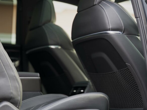2024 Audi Q6 50 TFSI, серый, 7210000 рублей - вид 26