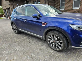 2024 Hongqi HS5 I, синий, 2550000 рублей, вид 1