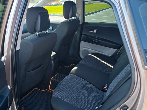 2009 Kia Ceed I, бежевый, 590000 рублей - вид 11