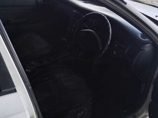 1995 Toyota Caldina I Рестайлинг, белый, 180000 рублей, вид 4