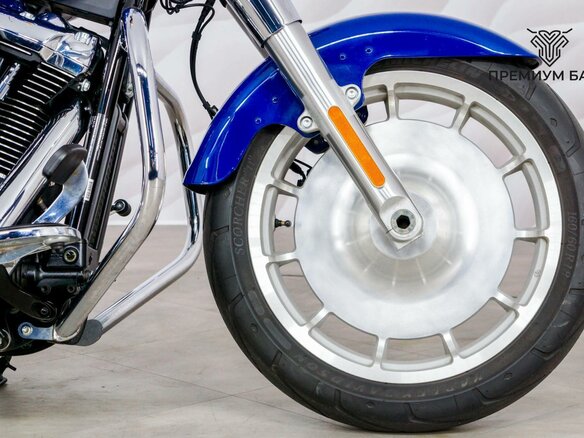 2023 Harley-Davidson Fat Boy, синий, 2249000 рублей - вид 9