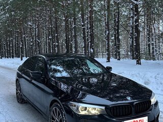 2018 BMW 5 серии 520i VII (G30/G31/G38), чёрный, 3000000 рублей, вид 1