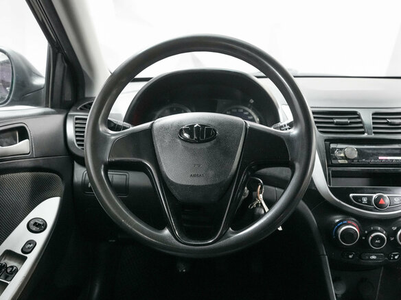 2012 Hyundai Solaris I, чёрный, 671000 рублей - вид 12